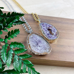 Amethyst geode deals necklace